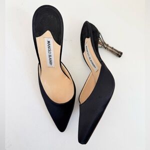Vintage Manolo Blahnik Black Satin Mule Pumps Sculptural Spiral Metal Heel 38.5